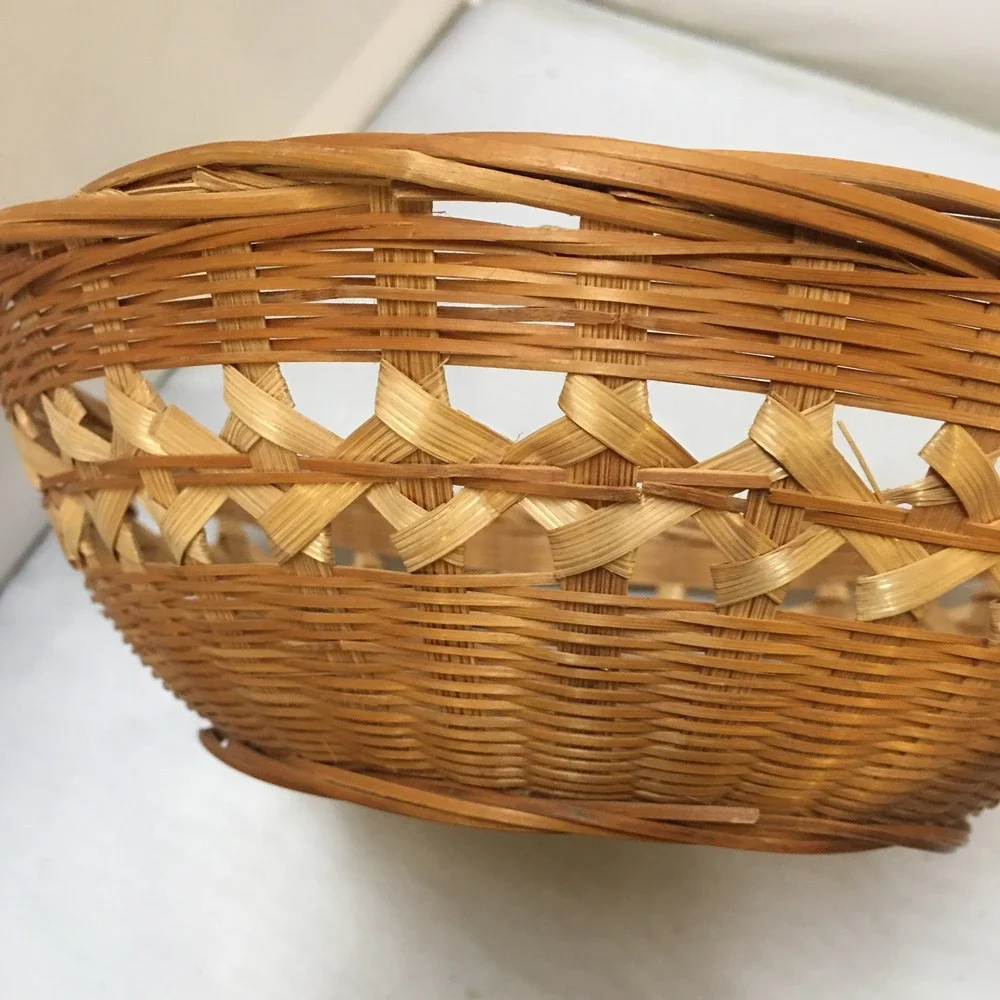 Woven Wicker Basket Home Decor 9in Tan Round Lattice Detail Cottagecore